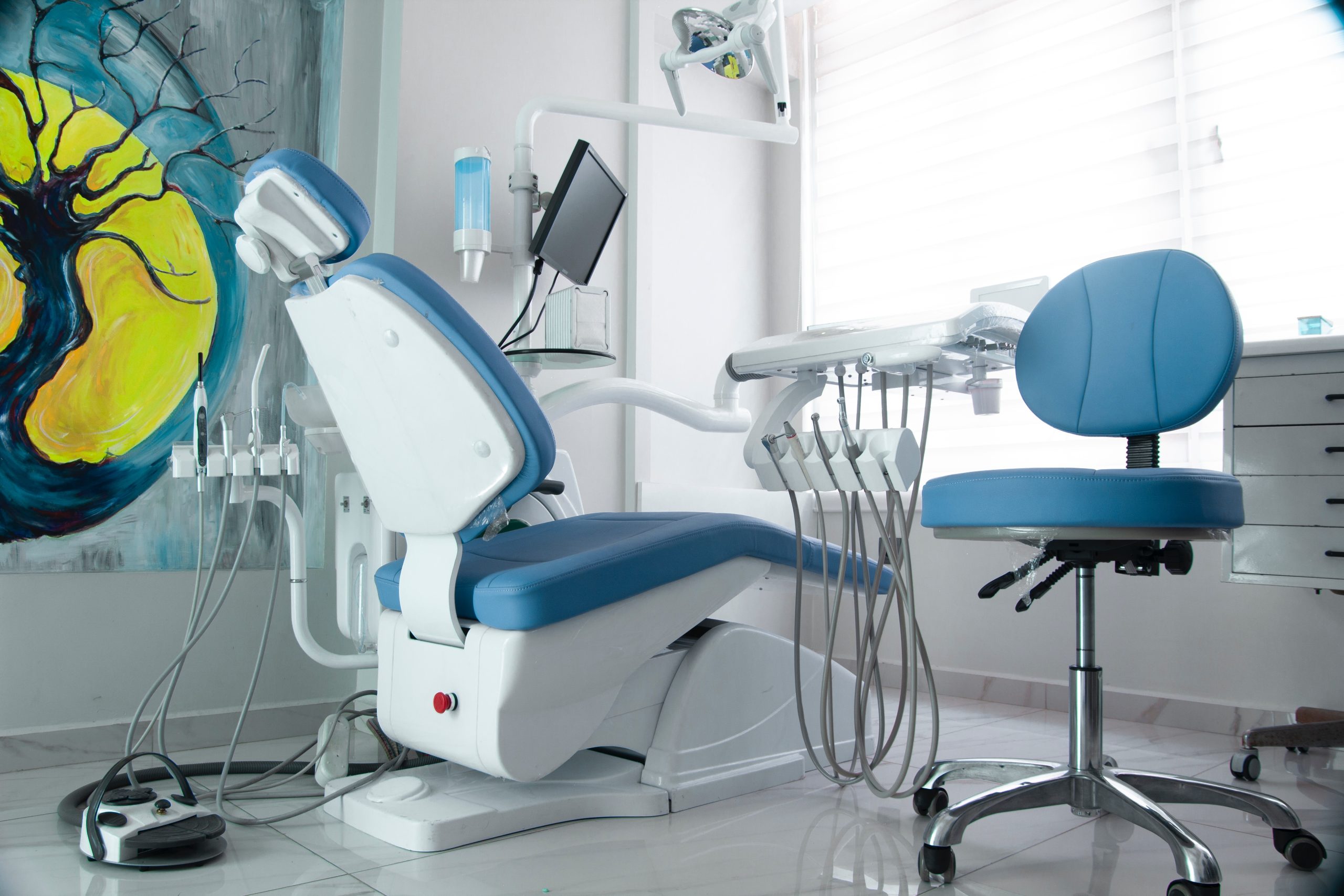 The Impact of Childhood Dental Trauma on Adult Tooth Development and Long-Term Oral Structure